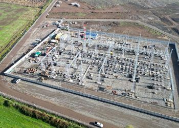 Grenergy cierra financiación verde para parques solares en Chile.
