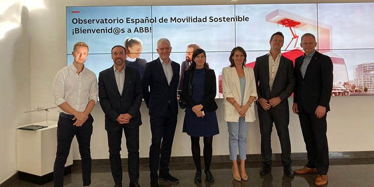 Los participantes en el Observatorio Español de Movilidad Sostenible.