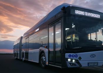 Solaris Urbino de hidrógeno, de 18 metros, articulado.