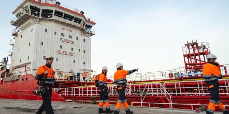 Repsol ya tiene aceite usado de cocina para empezar a producir combustibles renovables en España