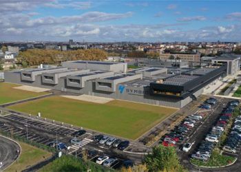 Symbio inaugura su primera gigafactoría de pilas de combustible SymphonHy.