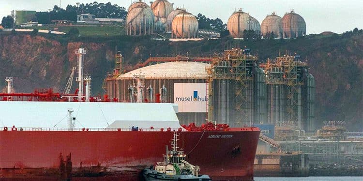 Terminal de El Musel. Imagen: Endesa.