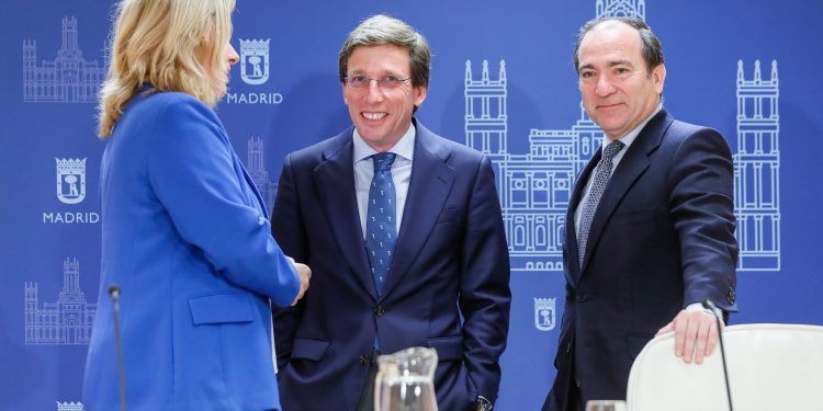 Plan Cambia 360 de Madrid: 20 millones para renovar coches y calefacciones