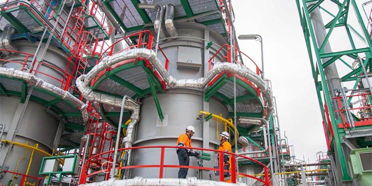 Repsol produce combustibles renovales en Cartagena.