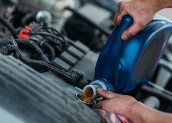 Así es el primer lubricante de motor en Europa fabricado con aceite regenerado