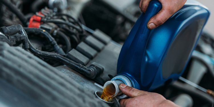 Así es el primer lubricante de motor en Europa fabricado con aceite regenerado