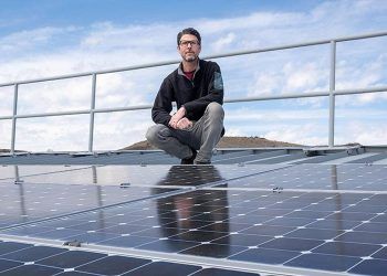 Joey Luther, investigador sénior del NREL. (Werner Slocum, NREL)