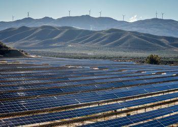 El 61% de la potencia instalada para la generación eléctrica en Andalucía ya es renovable
