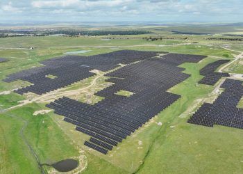 baterías hibridadas con energía solar