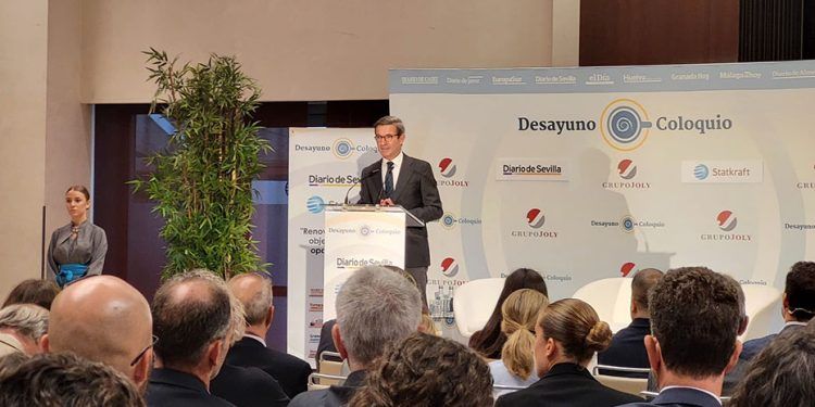Jorge Paradela, consejero de Industria, Energía y Minas de la Junta de Andalucía