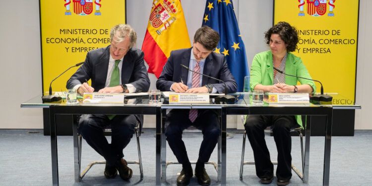 Iberdrola recibe 500 millones del BEI para el impulso de las redes eléctricas inteligentes en España
