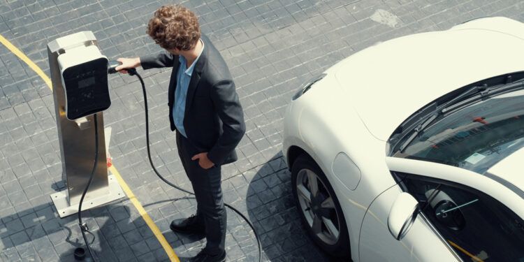 El reciclaje de baterías de vehículos eléctricos será clave para España en 2030