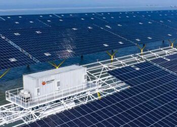 Planta solar marina en China