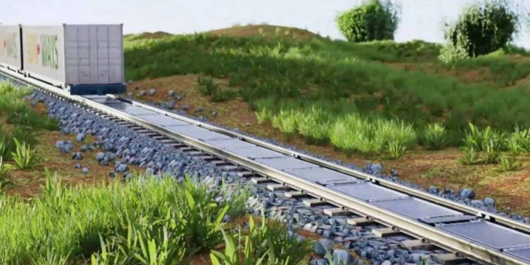 paneles solares Sun-Ways en vías de tren