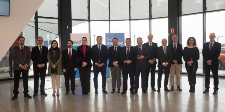 Moeve y Exolum presentan las nuevas infraestructuras del puerto de Huelva