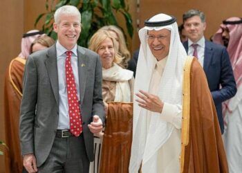 Acuerdo nuclear y de renovables entre Arabia y EE.UU.