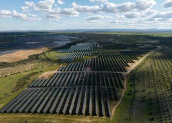 Plenitude inaugura el mayor proyecto solar de su historia en España