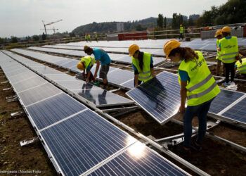 Estancamiento en renovables: las mujeres solo representan el 32% de la fuerza laboral