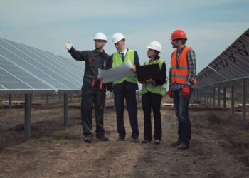 Empleos en energía renovable 2024: China arrasa y el resto del mundo se queda atrás