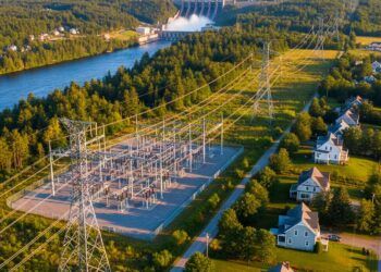 Iberdrola activa la línea NECEC para enviar energía limpia a Massachusetts