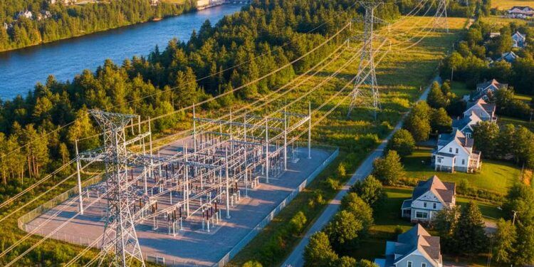 Iberdrola activa la línea NECEC para enviar energía limpia a Massachusetts