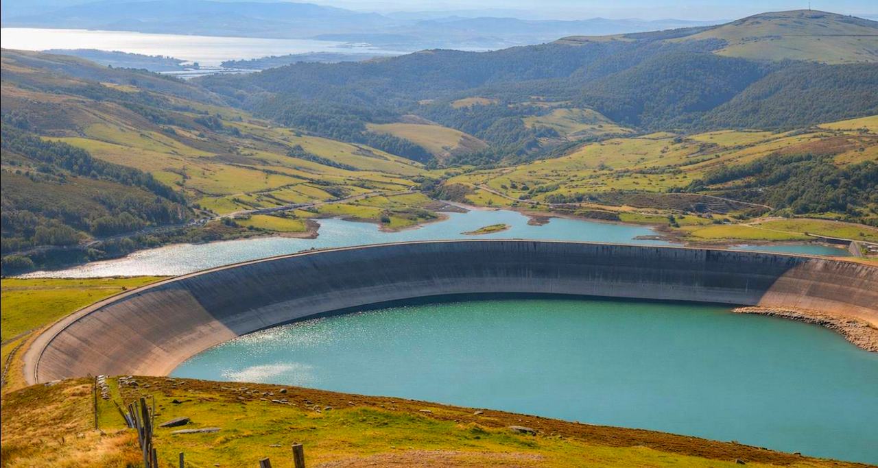 El proyecto AGUAYO II ha sido adjudicatario de la concesión hidráulica por un periodo de 50 años