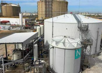 El uso de biometano de residuos industriales en la zona de Palos de la Frontera permite abastecer a miles de familias mediante un proceso de reciclaje energético que es totalmente inédito.