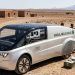 Gracias a la ambulancia solar, los equipos médicos pueden utilizar aparatos quirúrgicos y de reanimación en pleno desierto o tras una catástrofe.