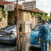Los combustibles sintéticos permiten que los motores térmicos actuales operen sin añadir carbono adicional a la atmósfera al reutilizar el gas previamente capturado durante su fabricación química.