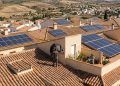 La expansión del autoconsumo fotovoltaico en España alcanza ya a 550.000 inmuebles residenciales que generan electricidad para su propio abastecimiento diario.