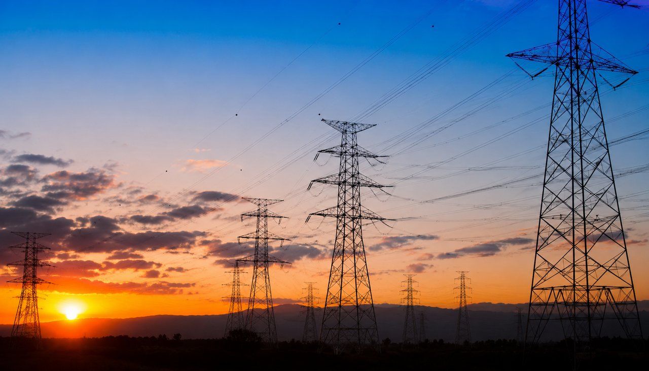 La crisis energética lleva a Bruselas a plantear ayudas temporales, cambios regulatorios y nuevas inversiones.