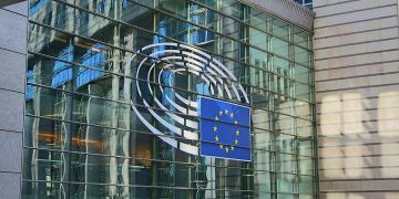 La electrificación y la fiscalidad energética marcan la respuesta de la Comisión Europea ante la crisis energética.