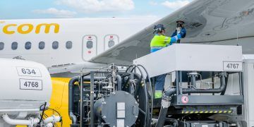 Exolum impulsa la primera asociación de operadores de combustible aeroportuario